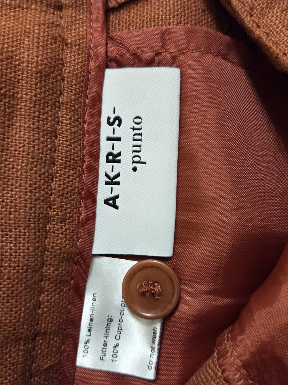Akris Punto Wide-Leg High-Waist Pants in Burnt Orange - Picture 2 of 9
